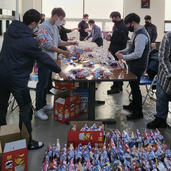 제이오 성탄 선물 포장