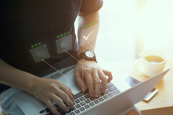 평점 단계마다 매출에 대한 영향은 다르지만, 리뷰는 매출에 결정적 영향을 미친다(사진=이미지투데이)