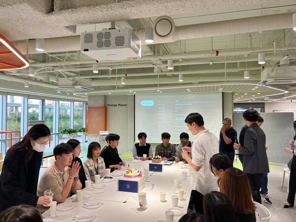                                                     결국 모든 순간 중요한 것은 '사람'