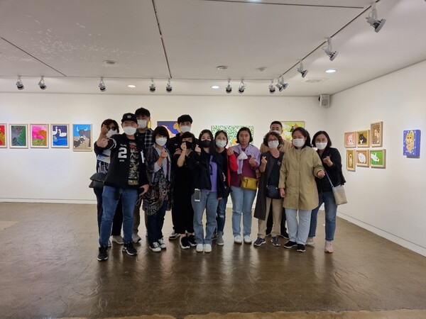 아르브뤼코리아, 발달장애 작가들의 사회적 참여와 경제적 자립을 위해 창립한 사회적 협동 조합 [출처:아르브뤼코리아]