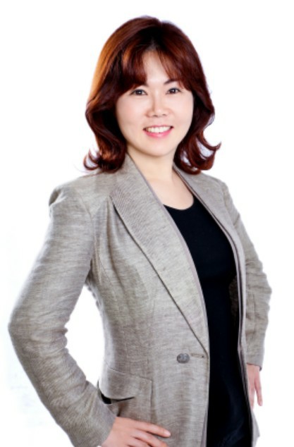 (주)마이카운슬러 권경애 대표