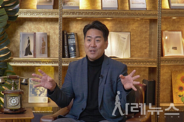 뇌과학자 장동선 박사 인터뷰 현장 사진 [출처:가인지캠퍼스]