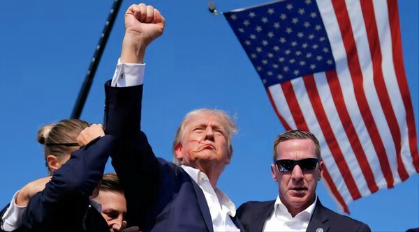  이미지 출처 : https://edition.cnn.com/politics/live-news/election-biden-trump-07-13-24/index.html