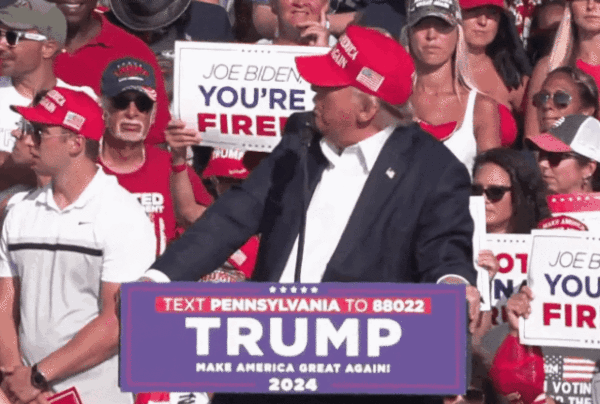  이미지 출처 : https://edition.cnn.com/politics/live-news/election-biden-trump-07-13-24/index.html