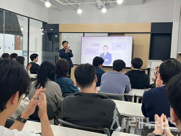 크리니티 전사 행사