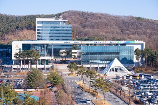 천안시청 전경[출처:천안시]