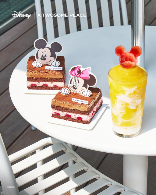 투썸플레이스, 디즈니코리아와 한정판 제품 론칭… 케이크·크림빵·프라페로 팬심 저격 [출처: 투썸플레이스