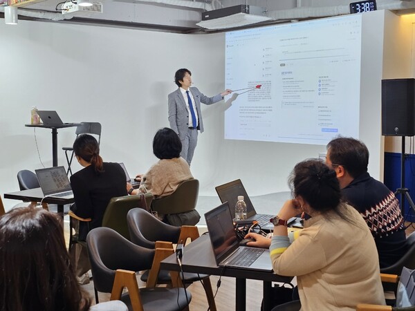 하재웅 소장이 AI 툴을 실무에 활용하는 방법을 소개하고 있다.[출처:강현중 기자]