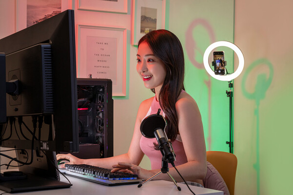 억대 수익 유튜버들을 대상으로 국세청이 세무조사에 나섰다.[출처:이미지투데이]